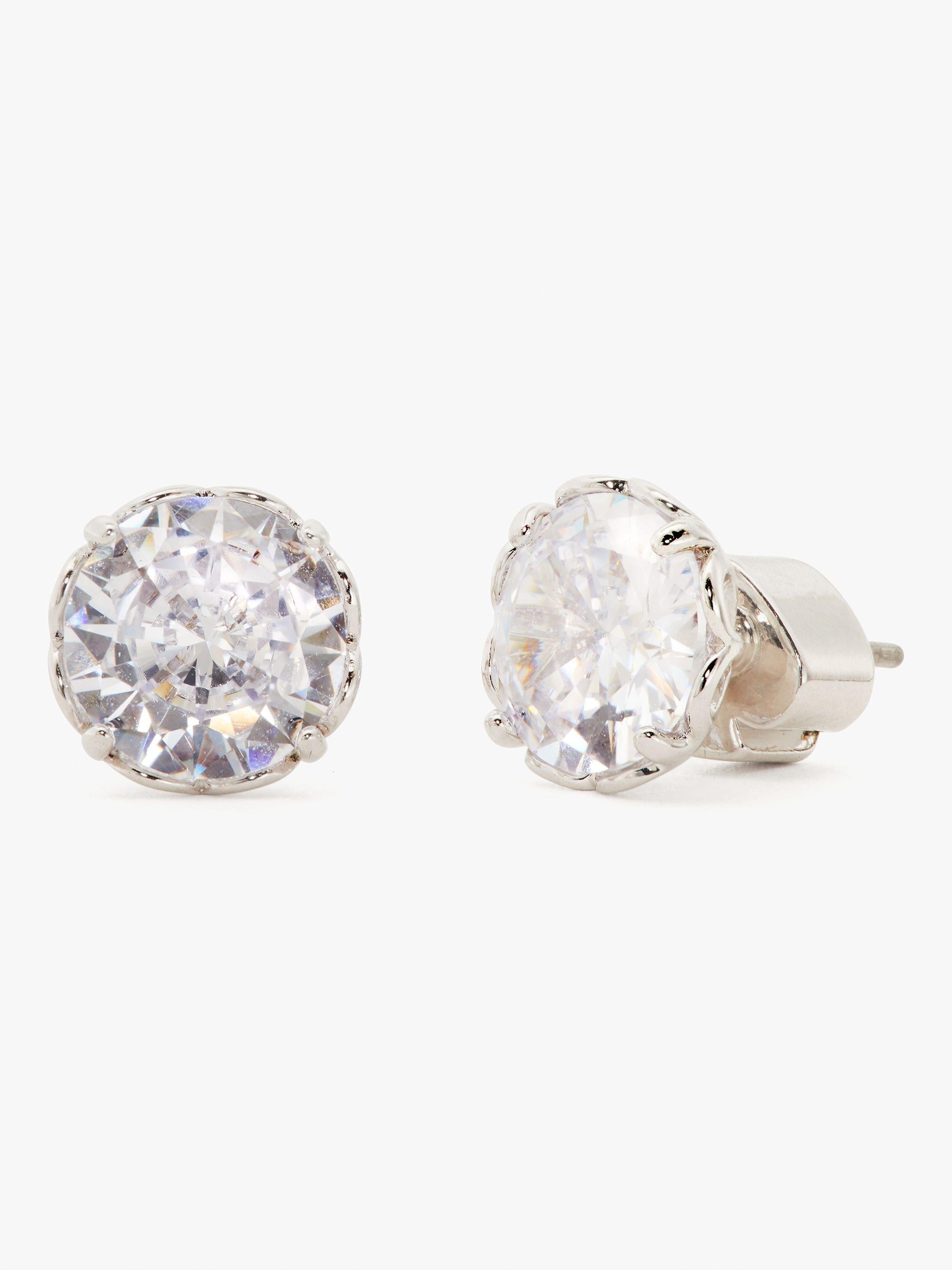 WBRUH832-PAVE ROUND LARGE STUD-CLEAR/SLVR