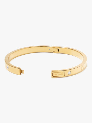 wbrui002_engraved spade bangle_Gold