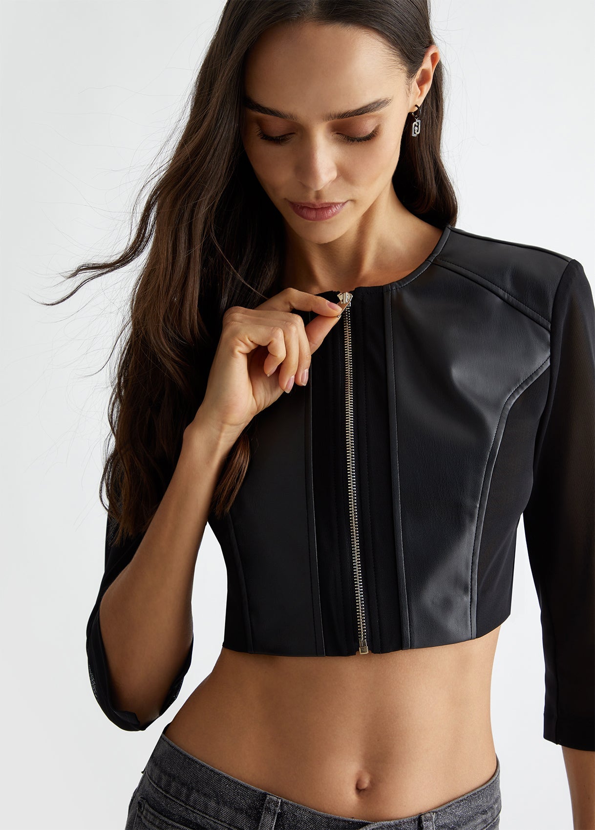 WF4142E06242222238-black