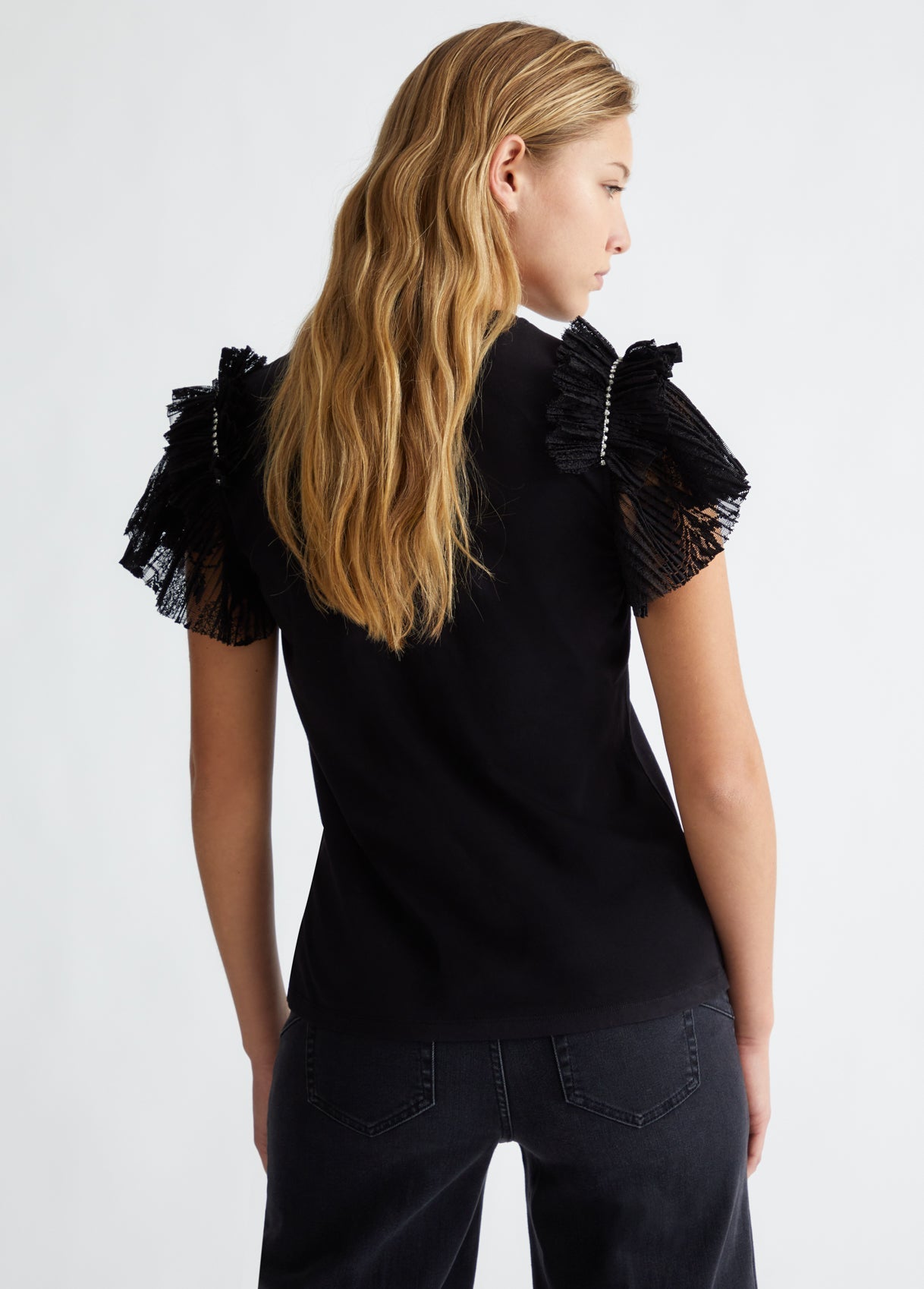 WF4262J590422222XS-black