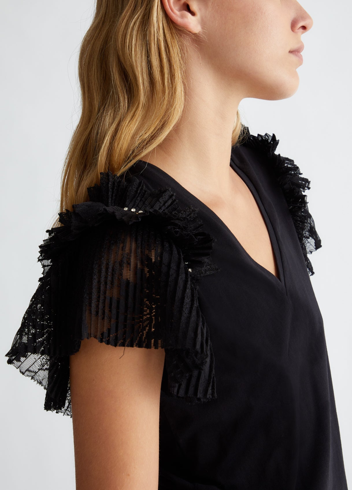 WF4262J590422222XS-black