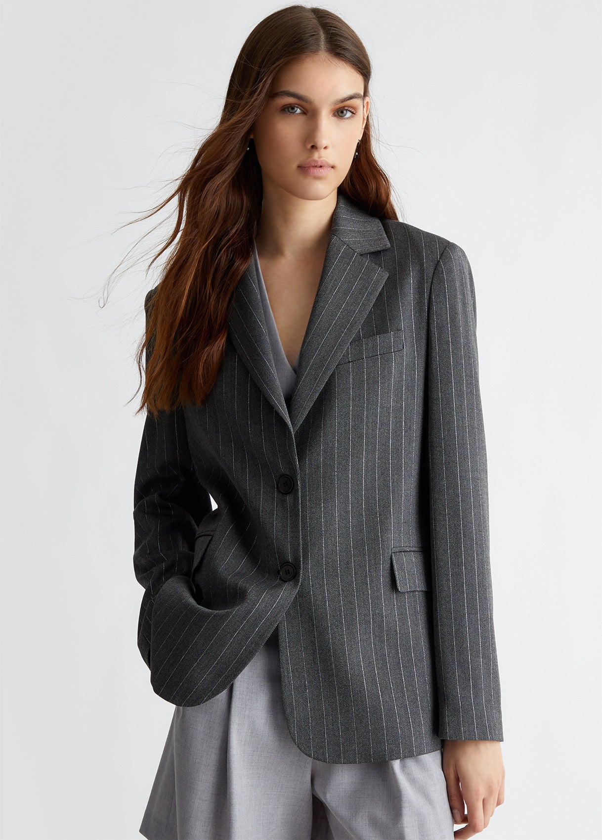WF4303T0788N987638-grey pinstripe