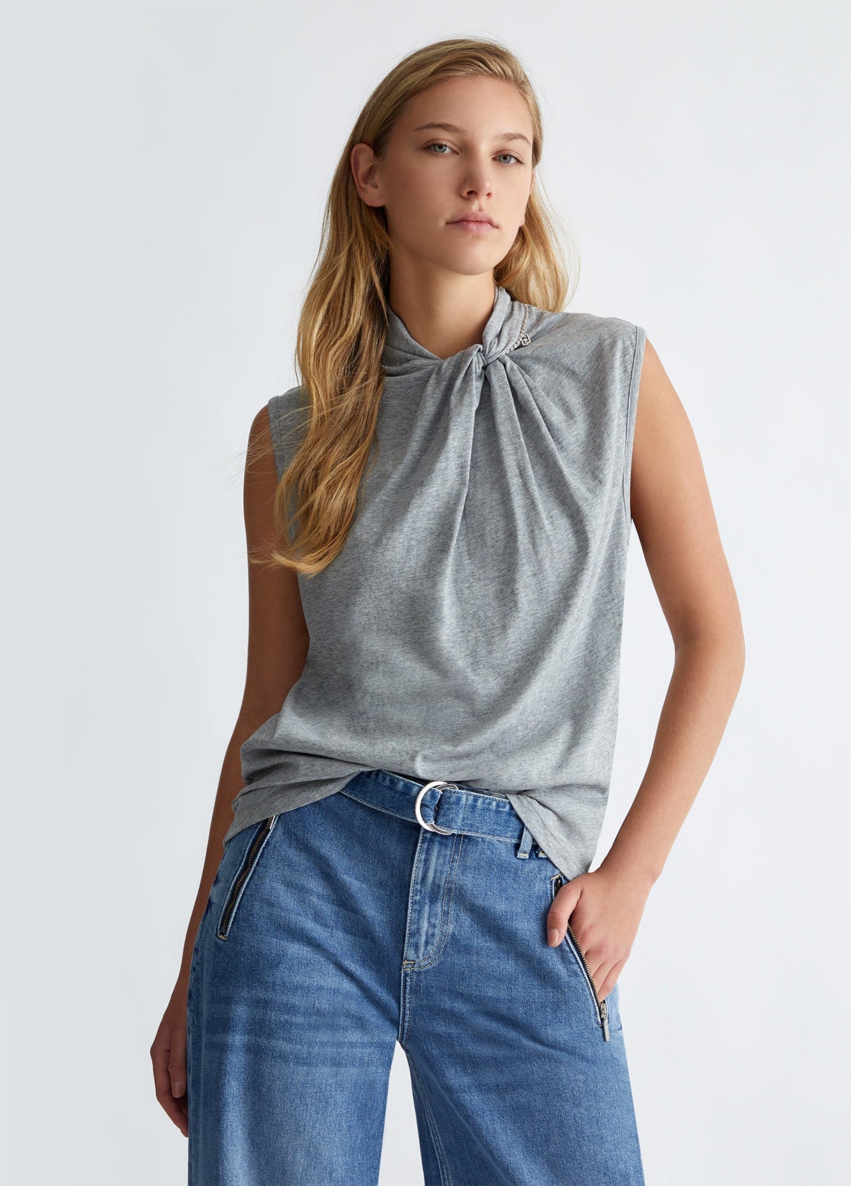 WF4497J6308N9983XS-grey