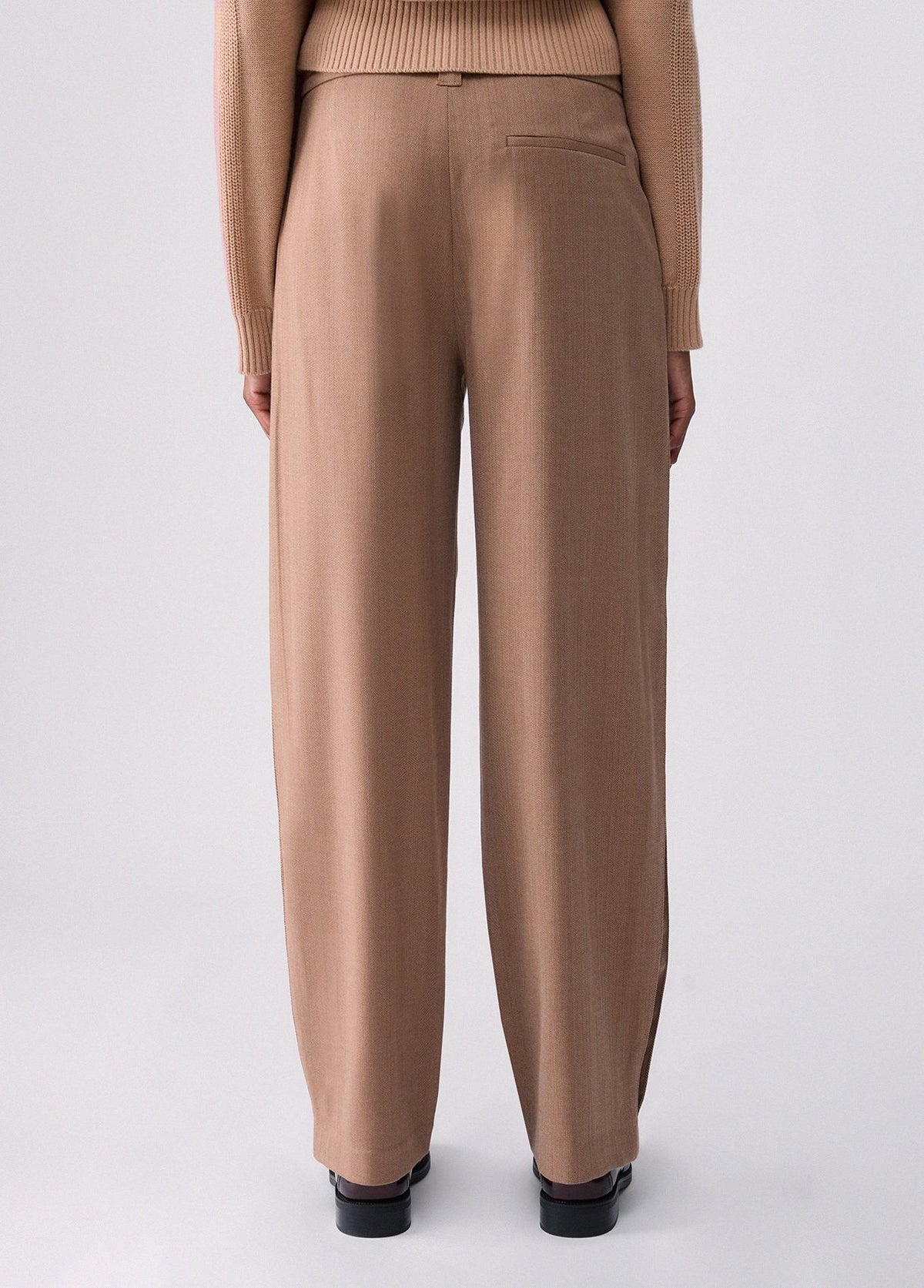 WF6087T732AL917936-beige