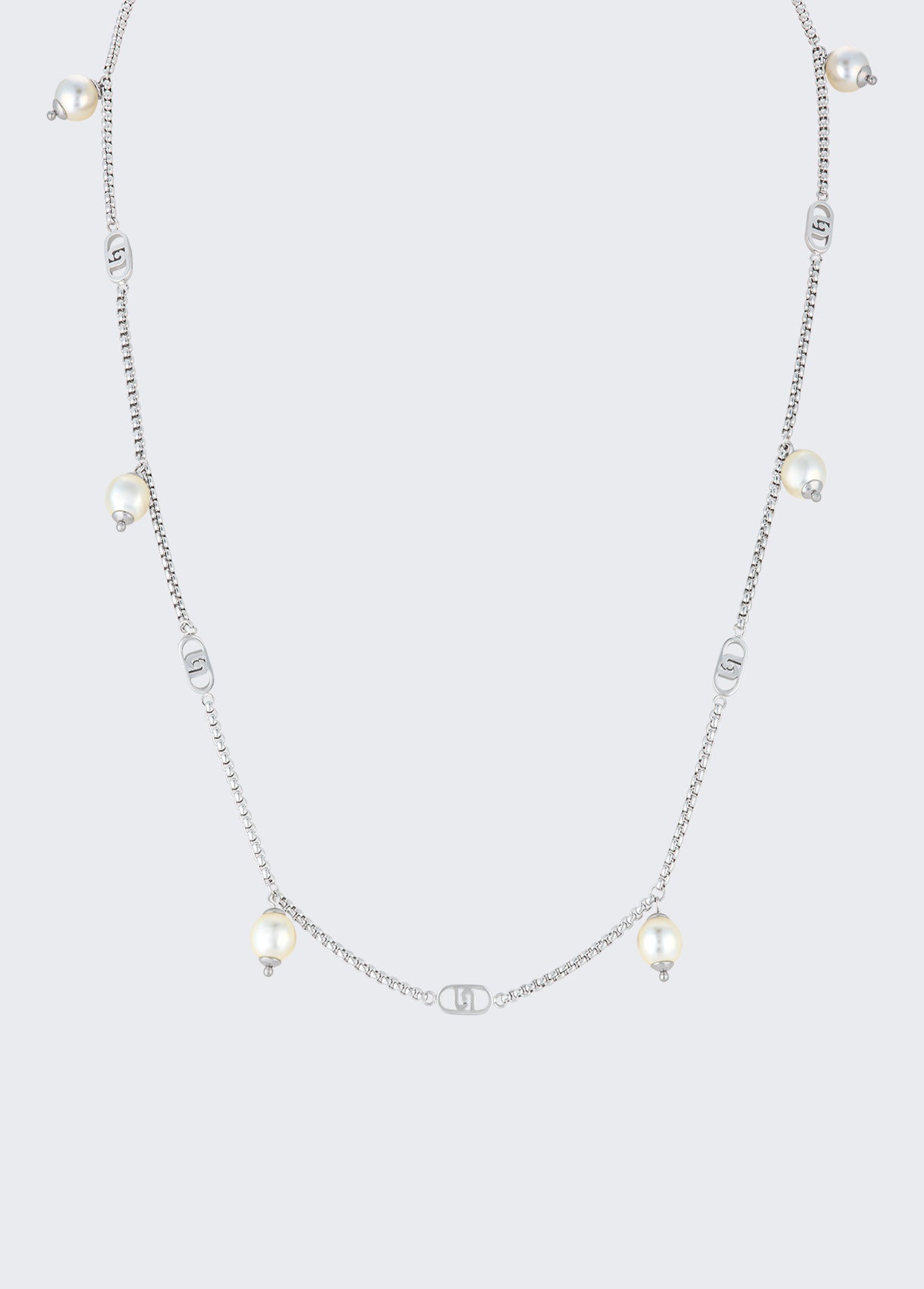 XA5AHPA000199999T.U.-silver
