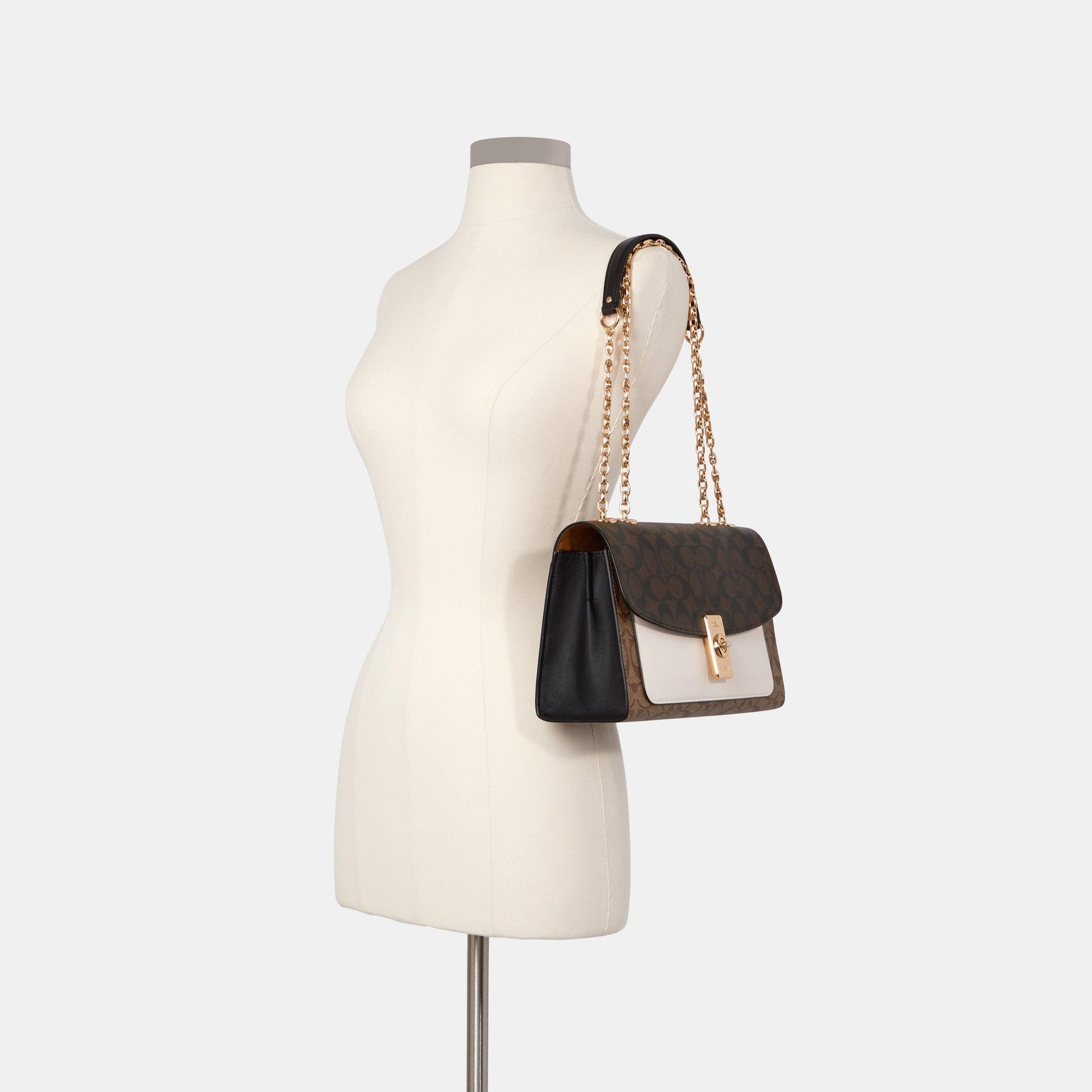 COACH-Lane Shoulder Bag In Blocked Signature Canvas-C1539-IMNOX