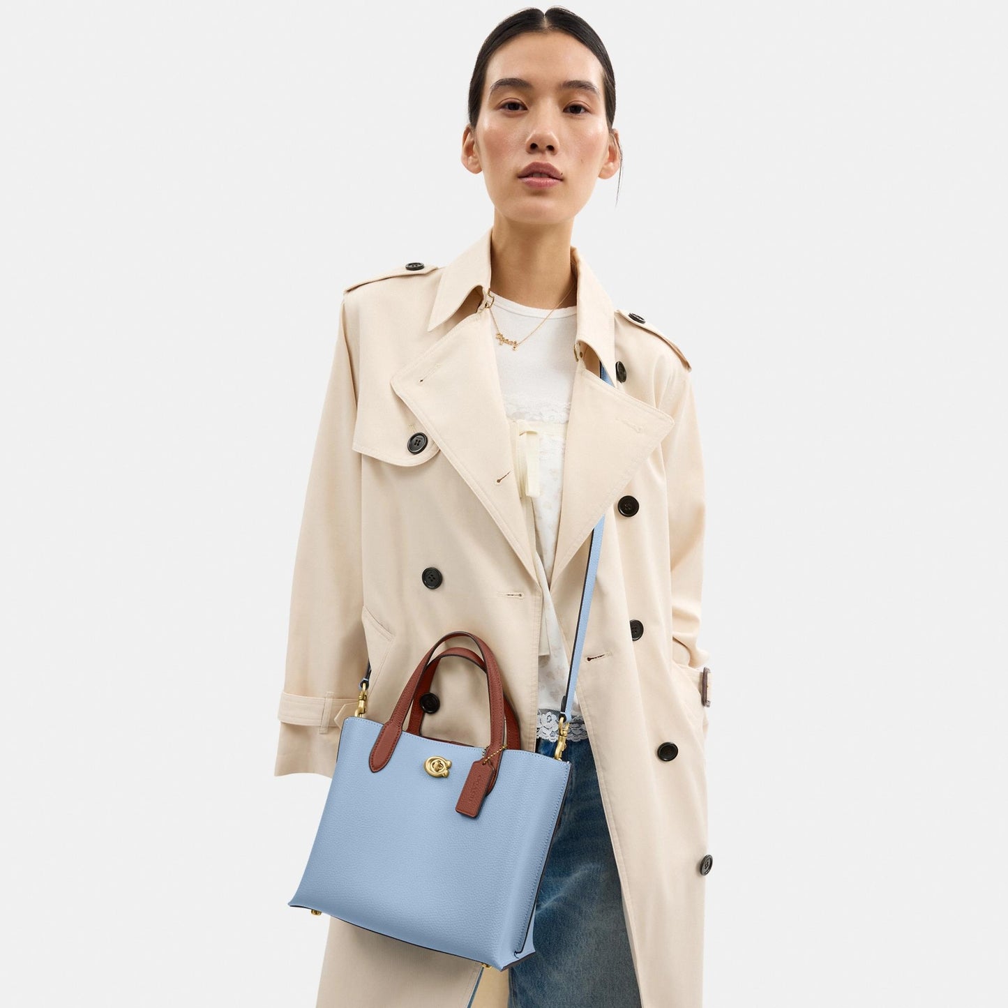 C9092-WILLOW TOTE BAG 24 IN COLORBLOCK WITH SIGNATURE CANVAS INTERIOR-B4/Bluebell Multi