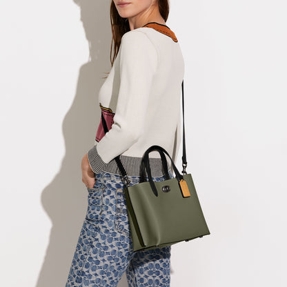 C9092-WILLOW TOTE BAG 24 IN COLORBLOCK WITH SIGNATURE CANVAS INTERIOR-V5/Army Green Multi