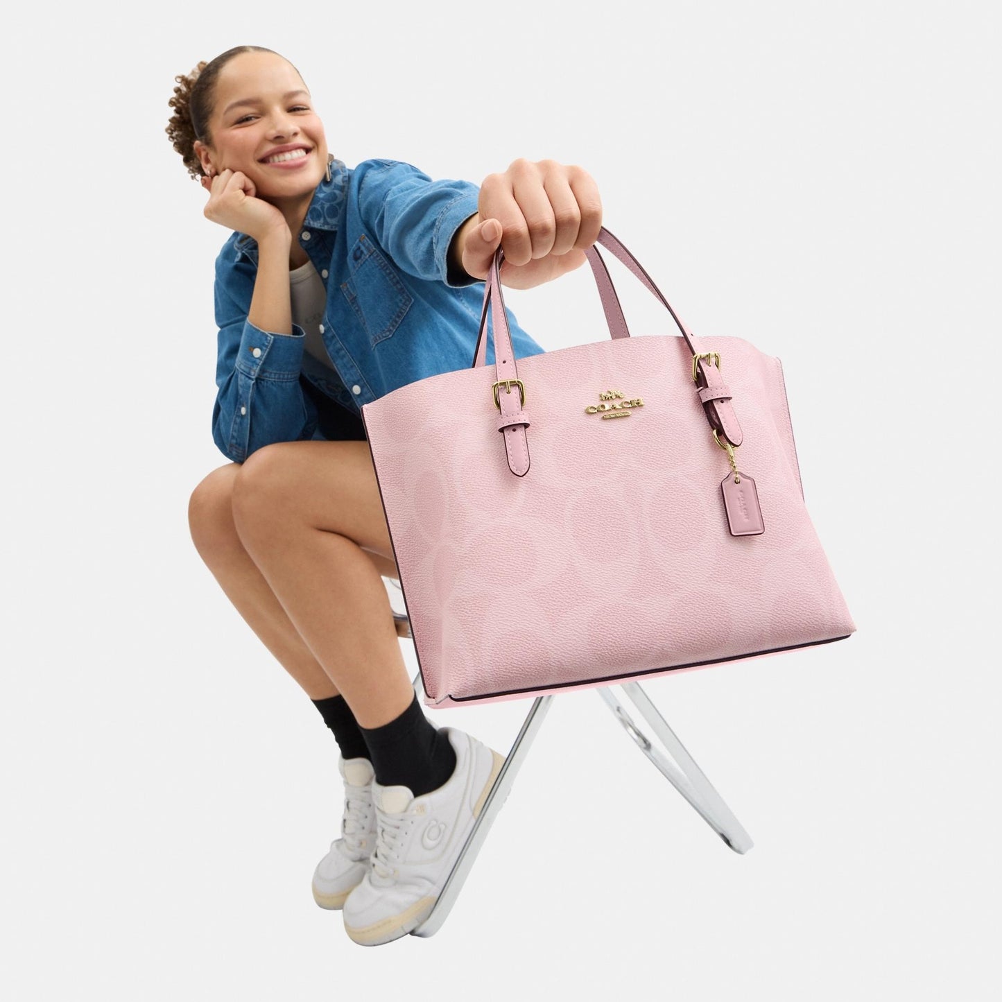 CAL50-MOLLIE TOTE BAG 25 IN SIGNATURE CANVAS-IM/Powder Pink