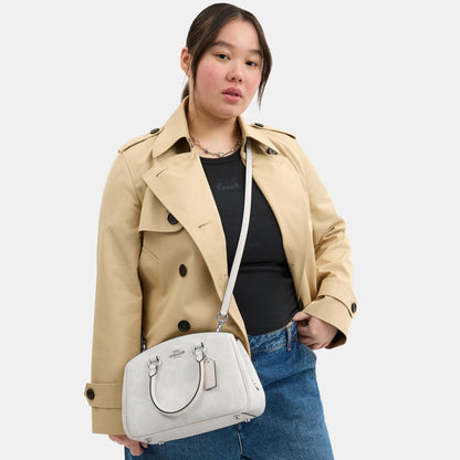 CAL53-SAVANNAH SMALL CARRYALL BAG IN SIGNATURE CANVAS-SV/White/Chalk