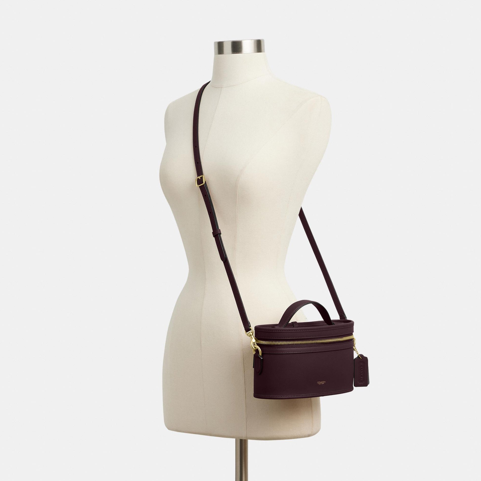 CBG93-Trail Bag-B4/Black Currant