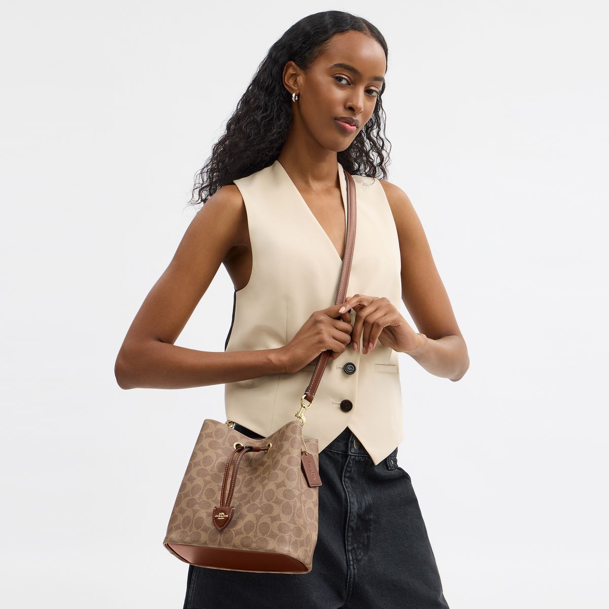 CBH07-Rowan Bucket Bag In Signature Canvas-Im/Tan/Brown
