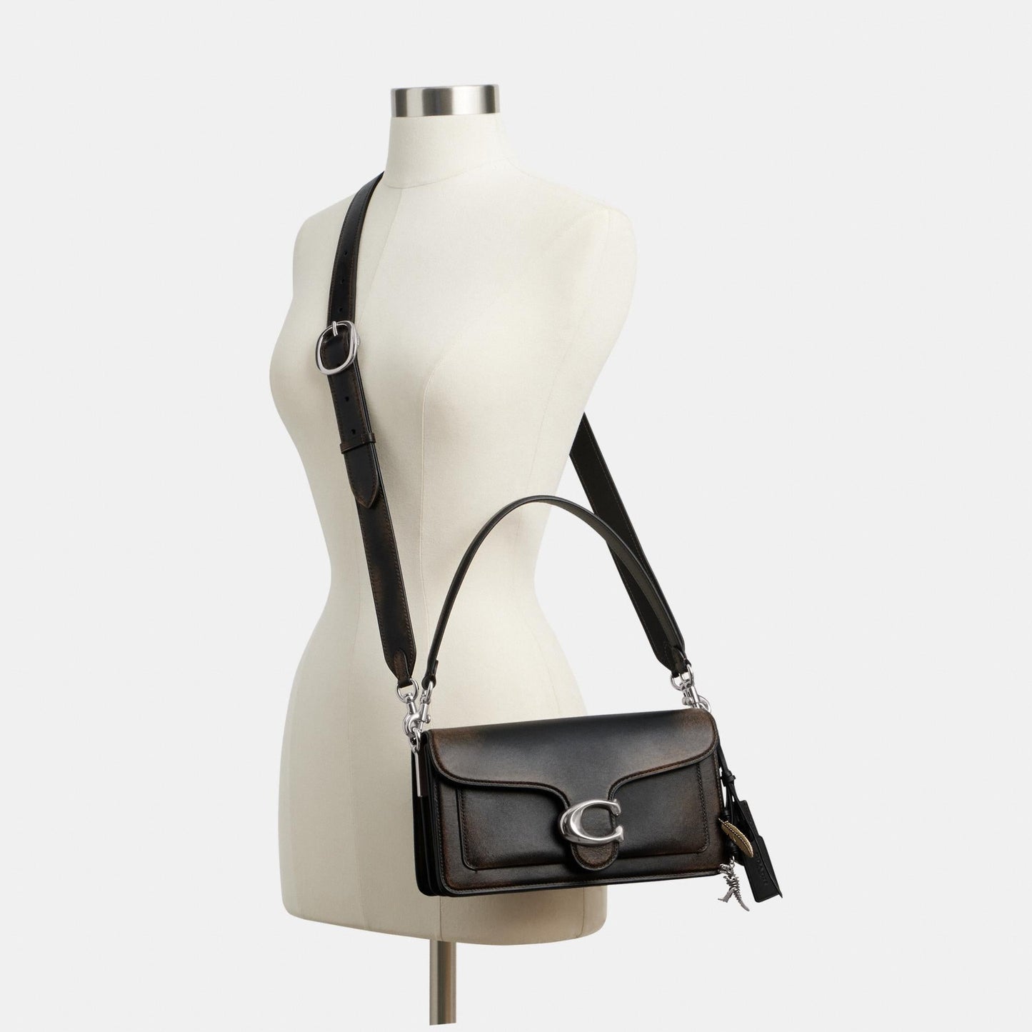 Tabby Shoulder Bag 26 In Loved Leather