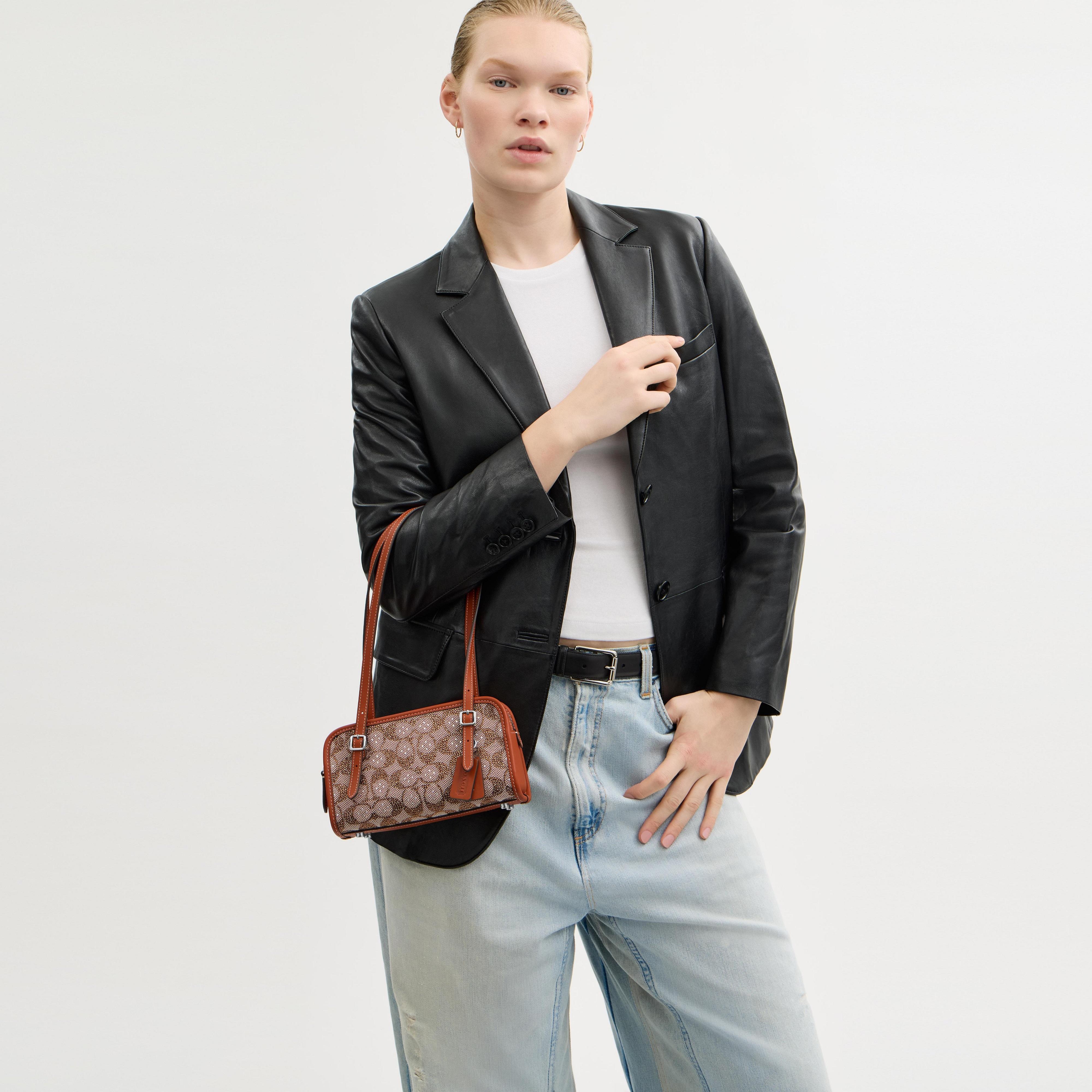 CBH53-Swing Zip Bag 20 In Crystal Signature Jacquard-Lh/Burnished Amber