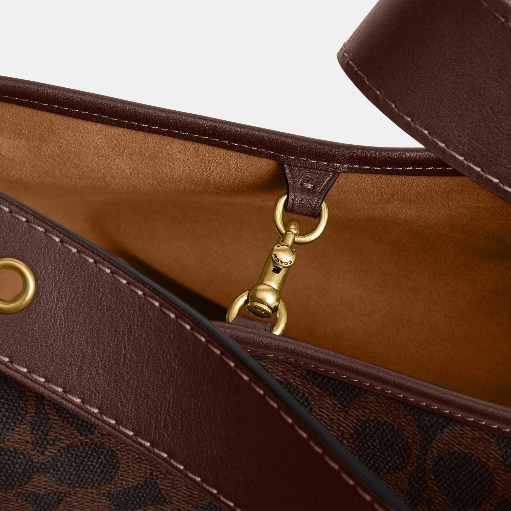 CCT55-Bleecker Bucket Bag In Signature Canvas-B4/Maple Maple