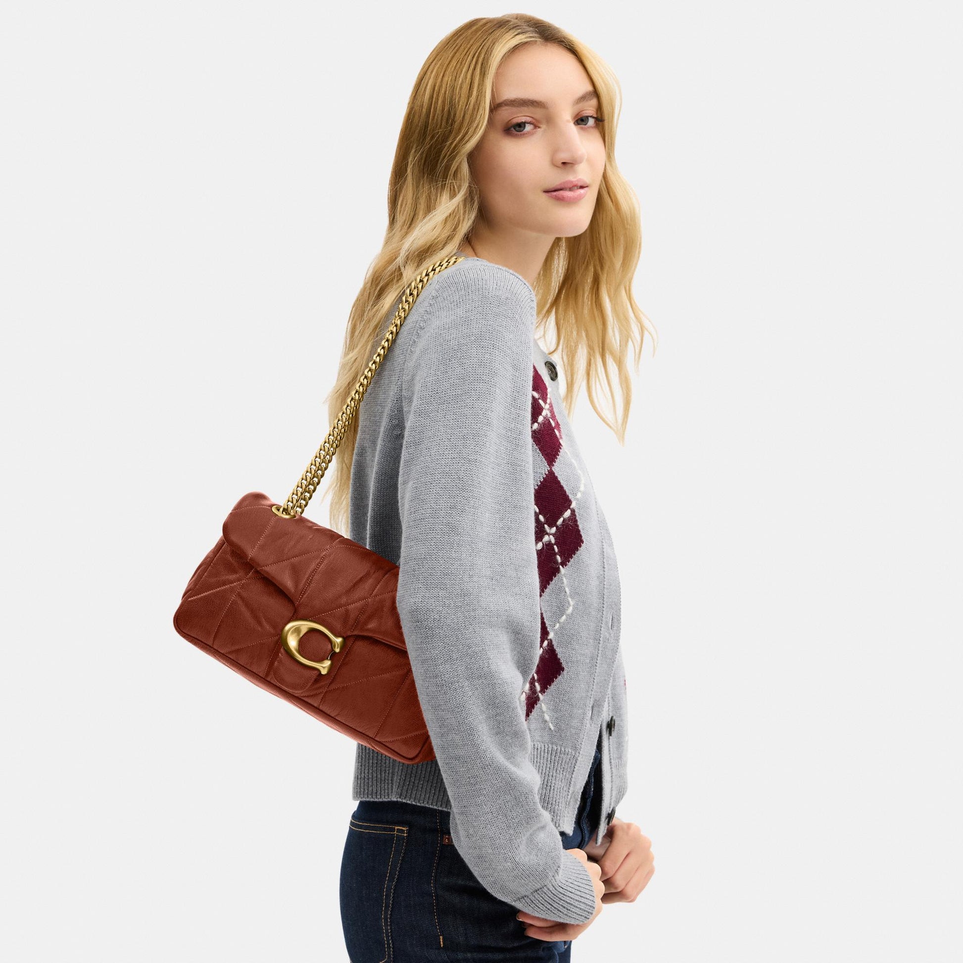 CCW83-Soft Quilted Tabby Shoulder Bag 26-B4/Pecan