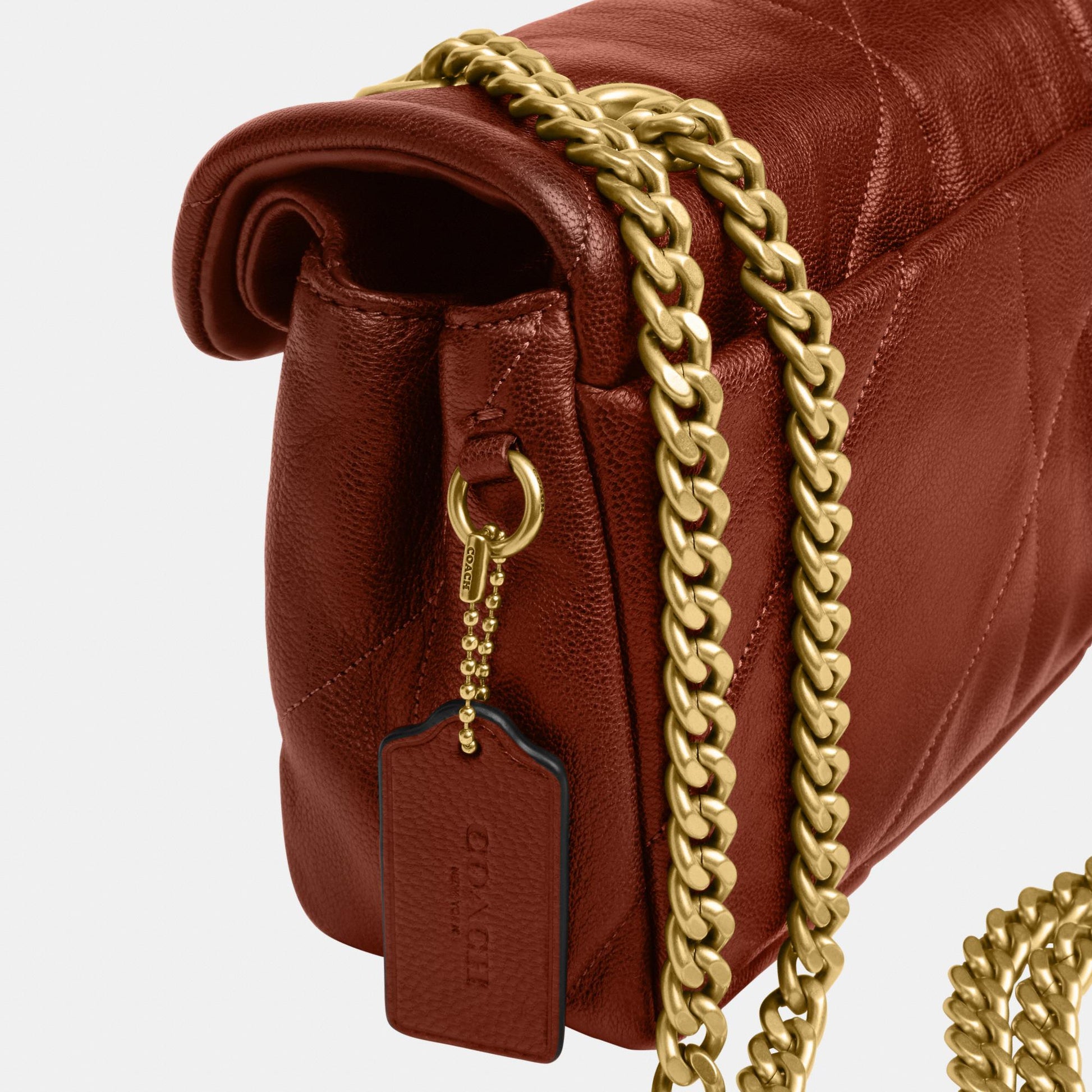 CCW83-Soft Quilted Tabby Shoulder Bag 26-B4/Pecan