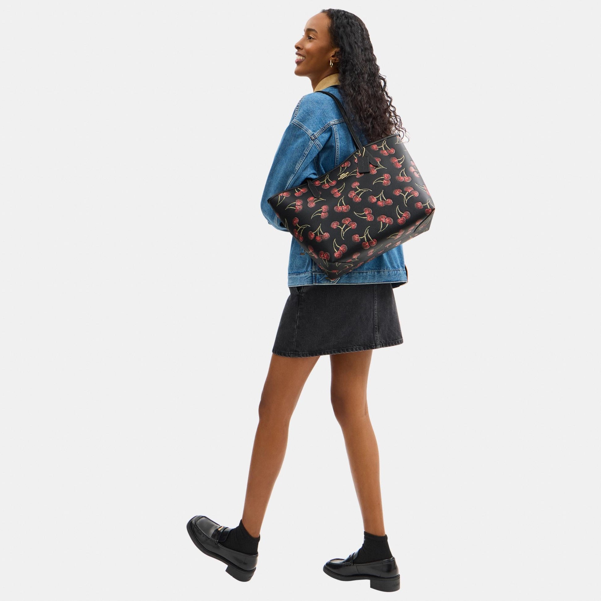 CCZ18-City Tote Bag with Cherry Print-Im/Black Multi