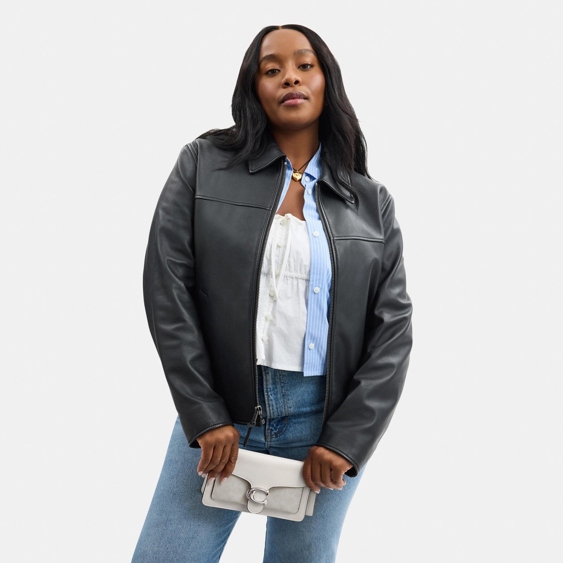 CE774-TABBY CHAIN CLUTCH IN SIGNATURE CANVAS-LH/White Chalk