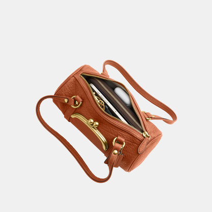 CEM05-The Coach Originals Textured Pebble Leather Kisslock Barrel Bag 28-B4/Amber Brown