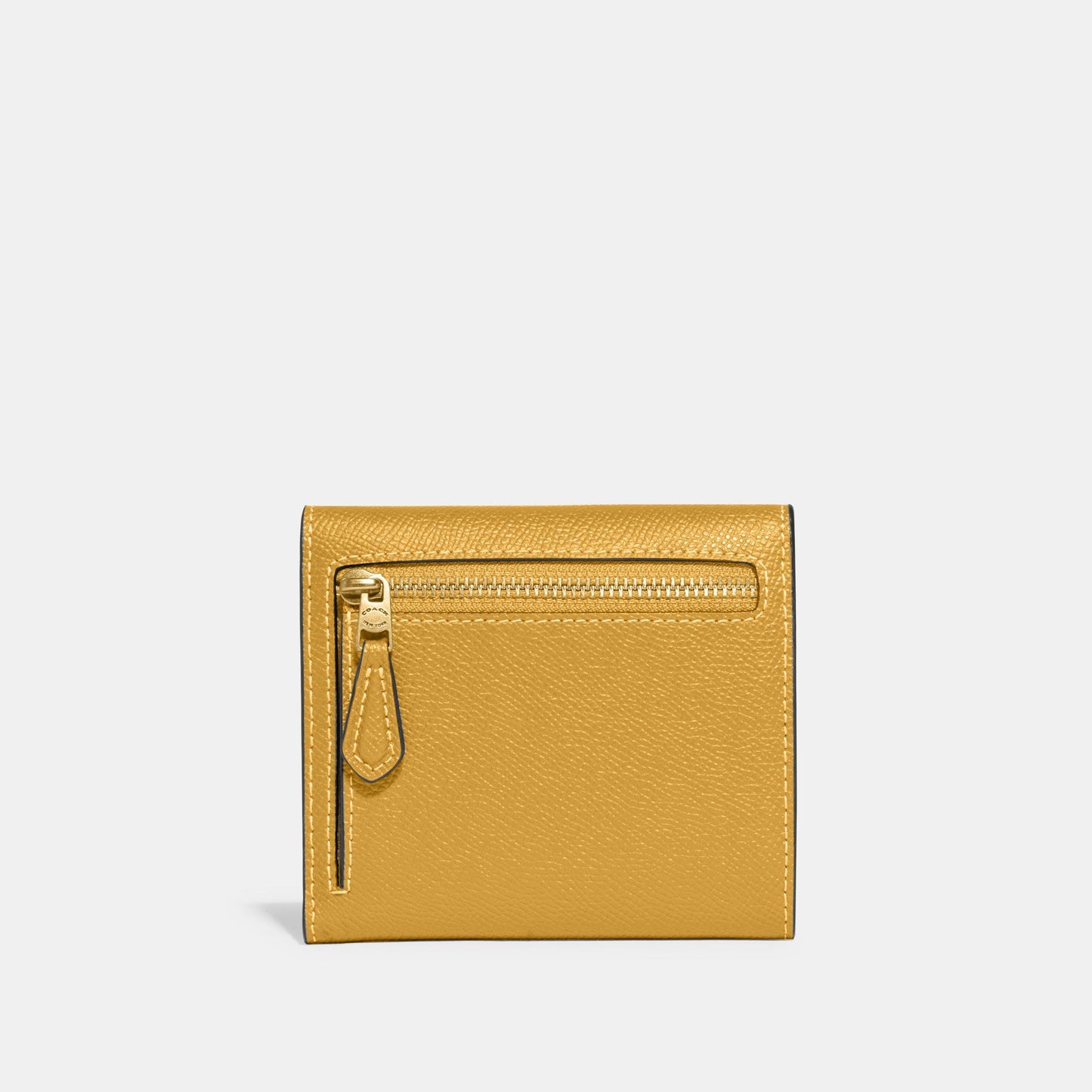 Wyn Small Wallet - COACH Saudi Arabia Official Site