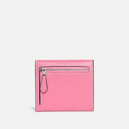 Wyn Small Wallet - COACH Saudi Arabia Official Site