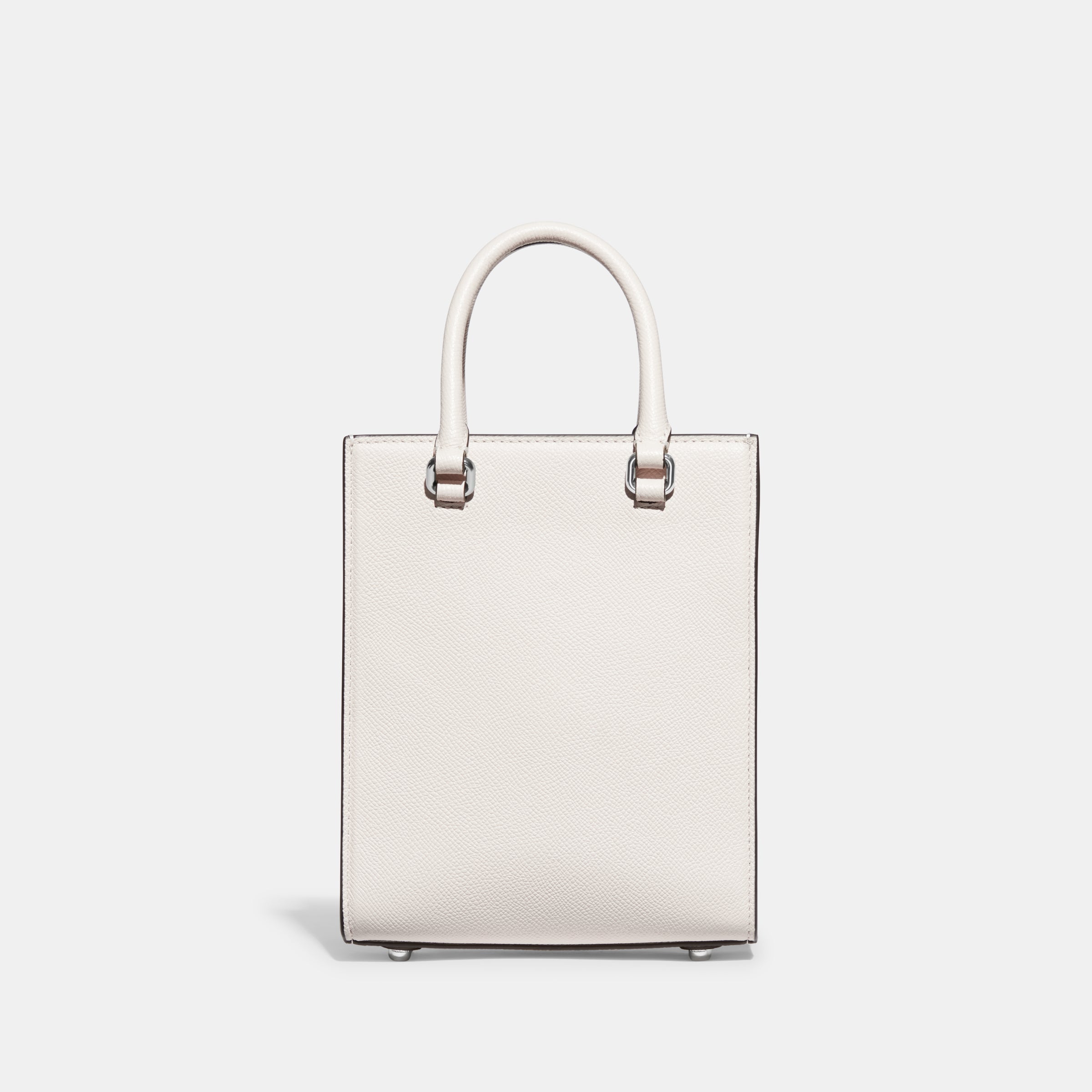 CJ795-Tote 16 With Signature Canvas