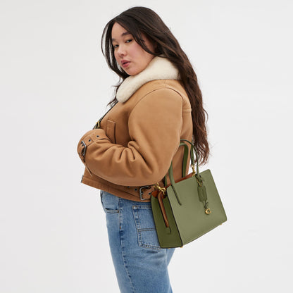 CJ806-Carter Carryall 28