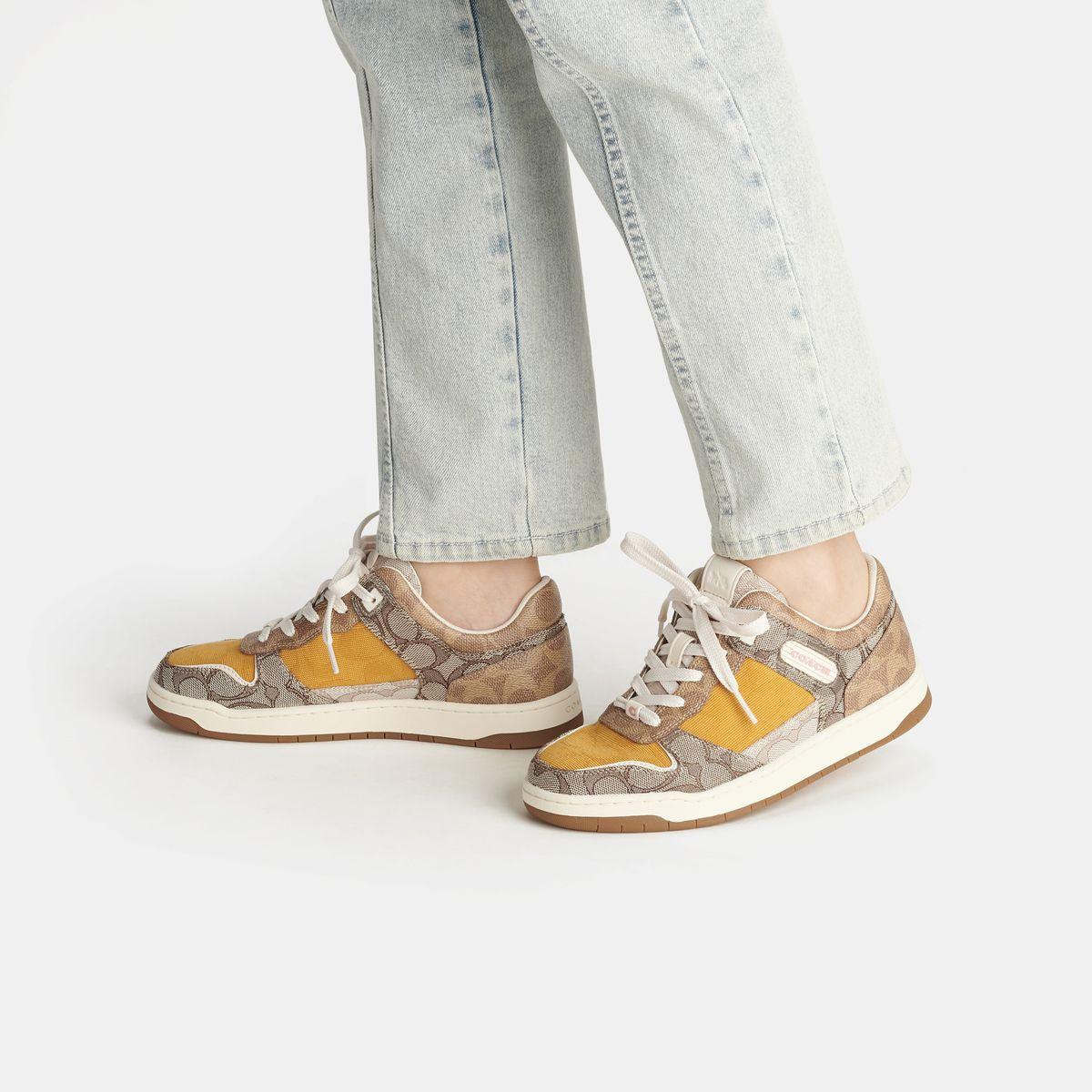 CK570-C201 Low Top Sneaker In Signature-Buttercup/Tan