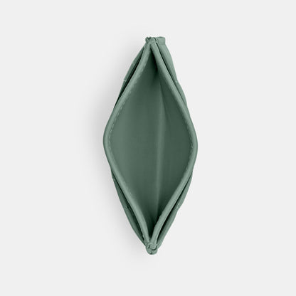 CM434-ESSENTIAL CARD CASE WITH PILLOW QUILTING-B4/SAGE