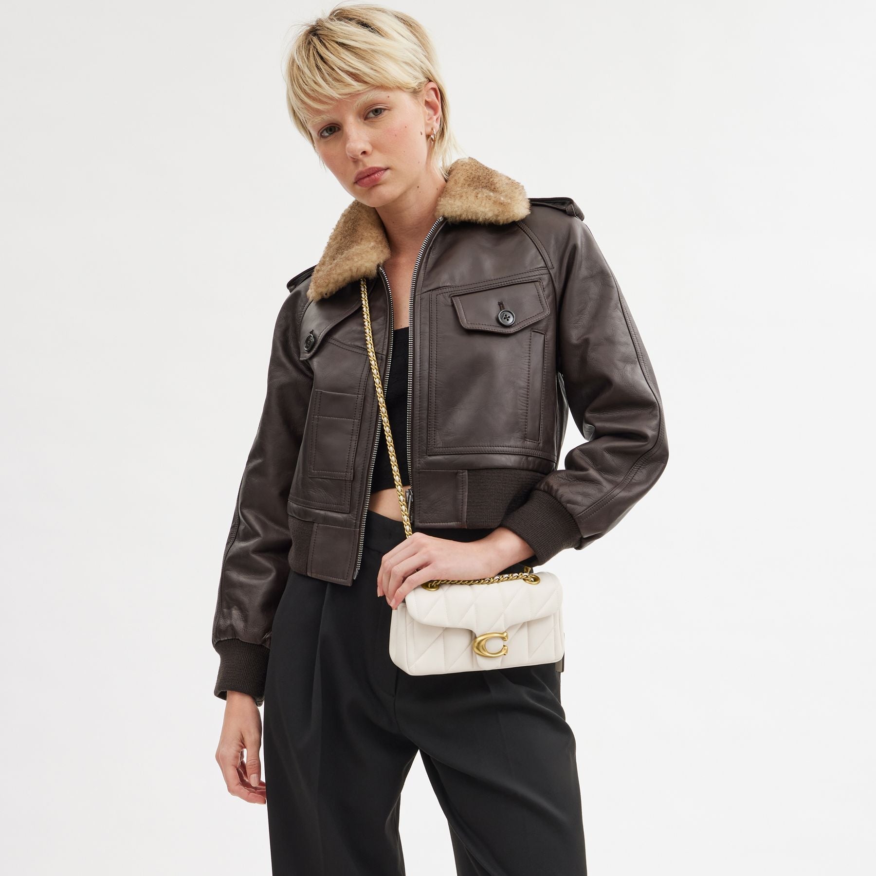 cp149-Tabby Shoulder Bag 20 With Pillow Quilting-B4/Chalk