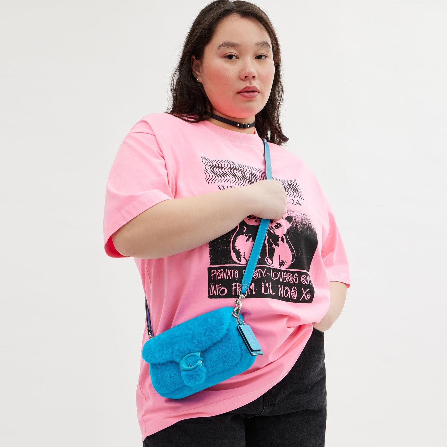 CP955-The Lil Nas X Drop Tabby Shoulder Bag 18 In Shearling