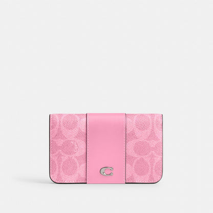 cr542-Essential Slim Card Case In Signature Canvas-Lh/Vivid Pink