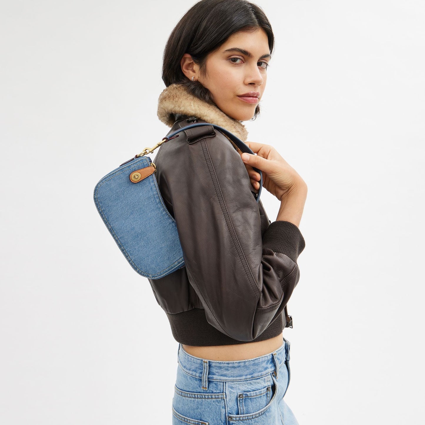 CR553-Swinger Bag 20