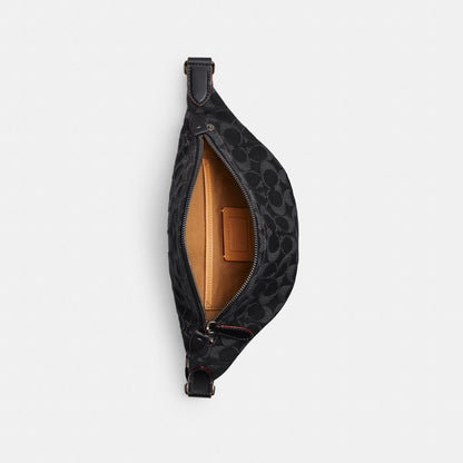 CR785-Charter Belt Bag 7 In Signature Denim