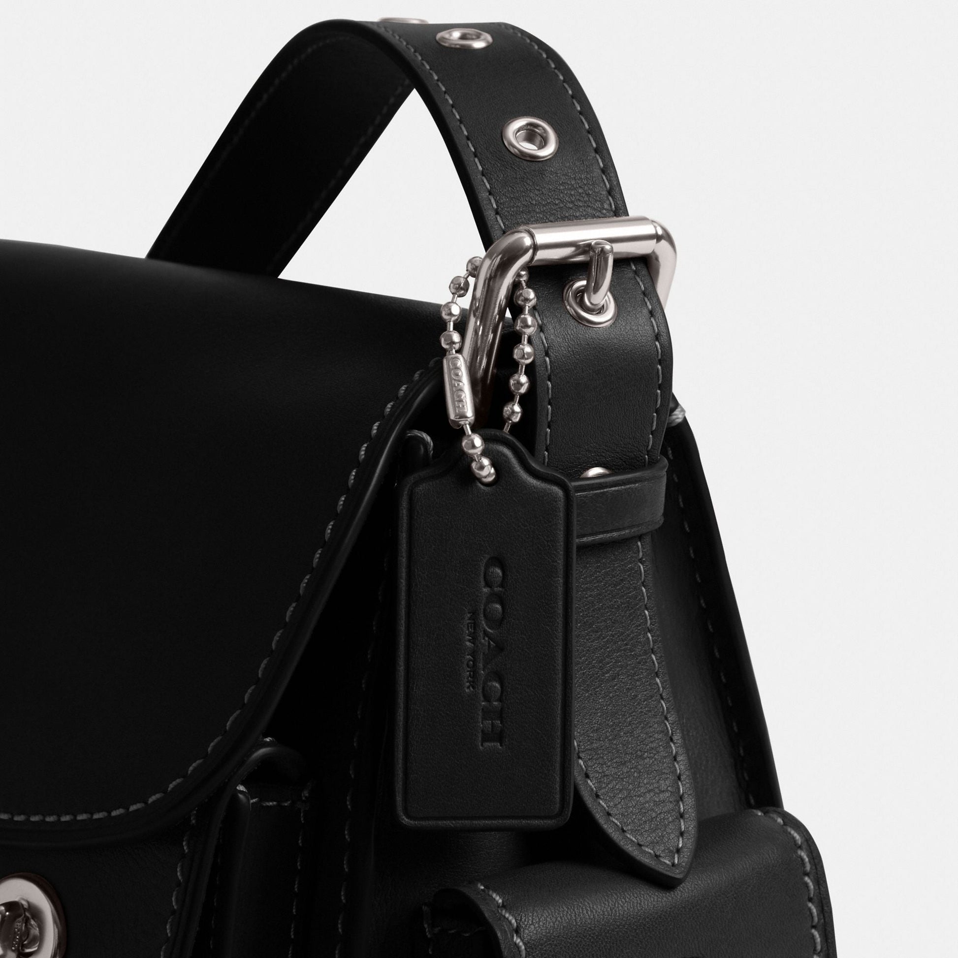 CU124-Cargo Turnlock Soft Tabby-Lh/Black