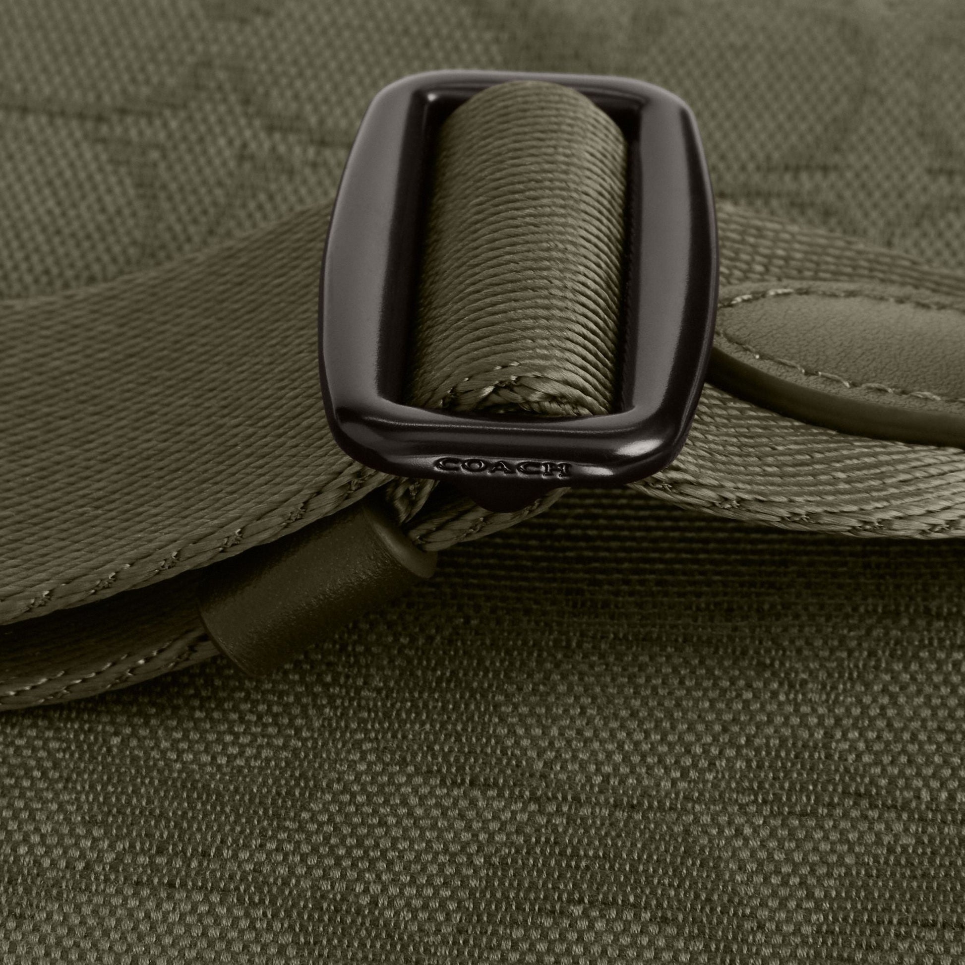 CU206-Chrt Csb Sig-Army Green