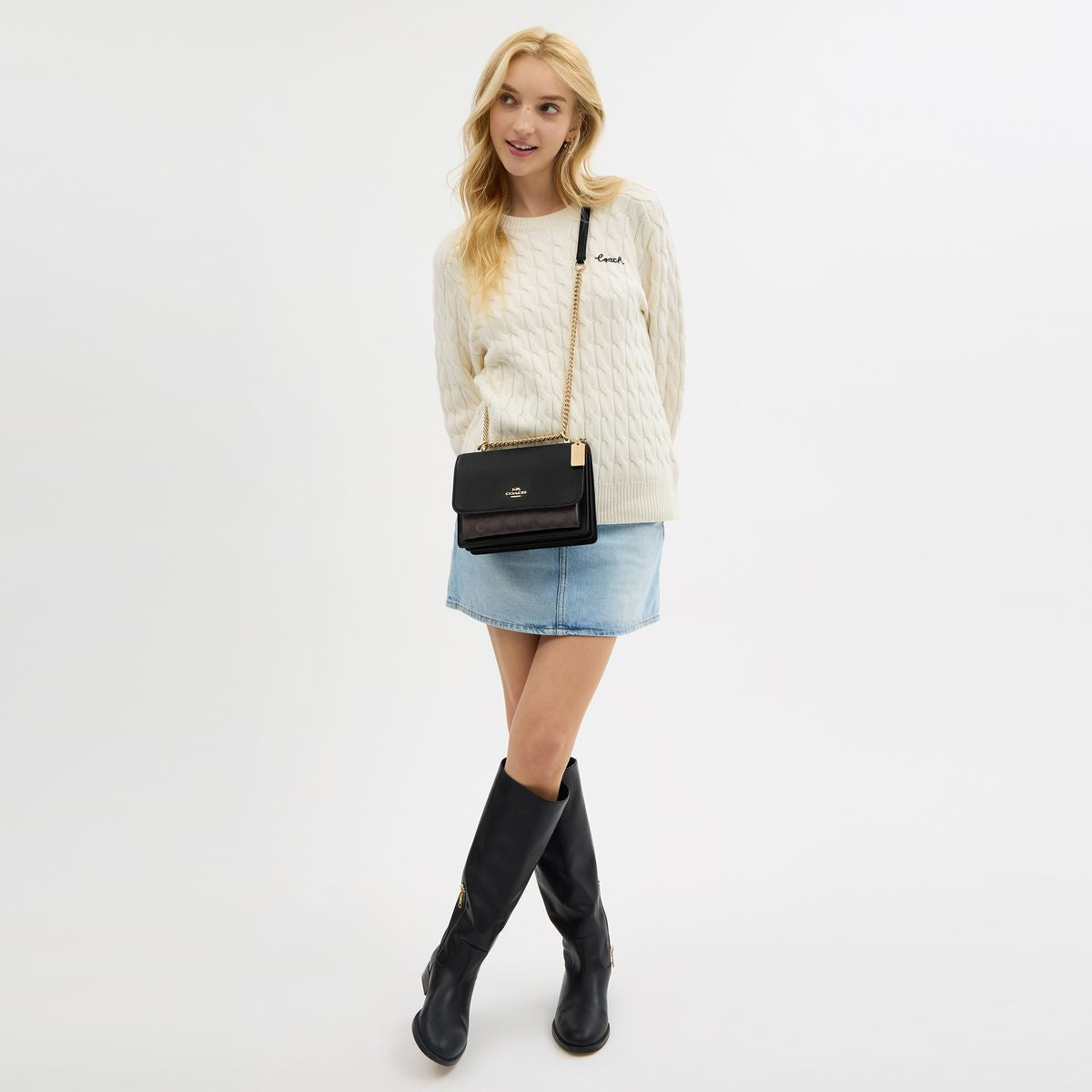 CV978-KLARE CROSSBODY BAG IN SIGNATURE CANVAS-IM/Walnut/Black