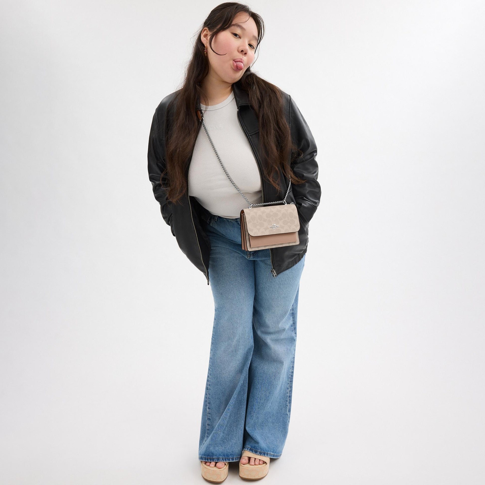 CW206-Mini Klare Crossbody Bag in Signature Canvas-Sv/Sand/Taupe