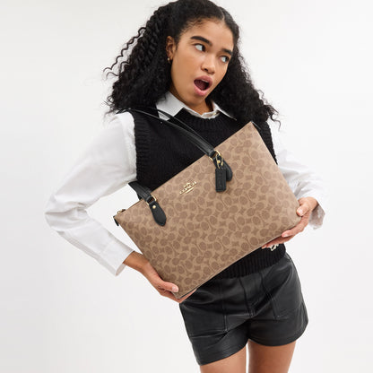 CW381-Gallery Tote Bag In Signature Canvas-Im/Tan/Black