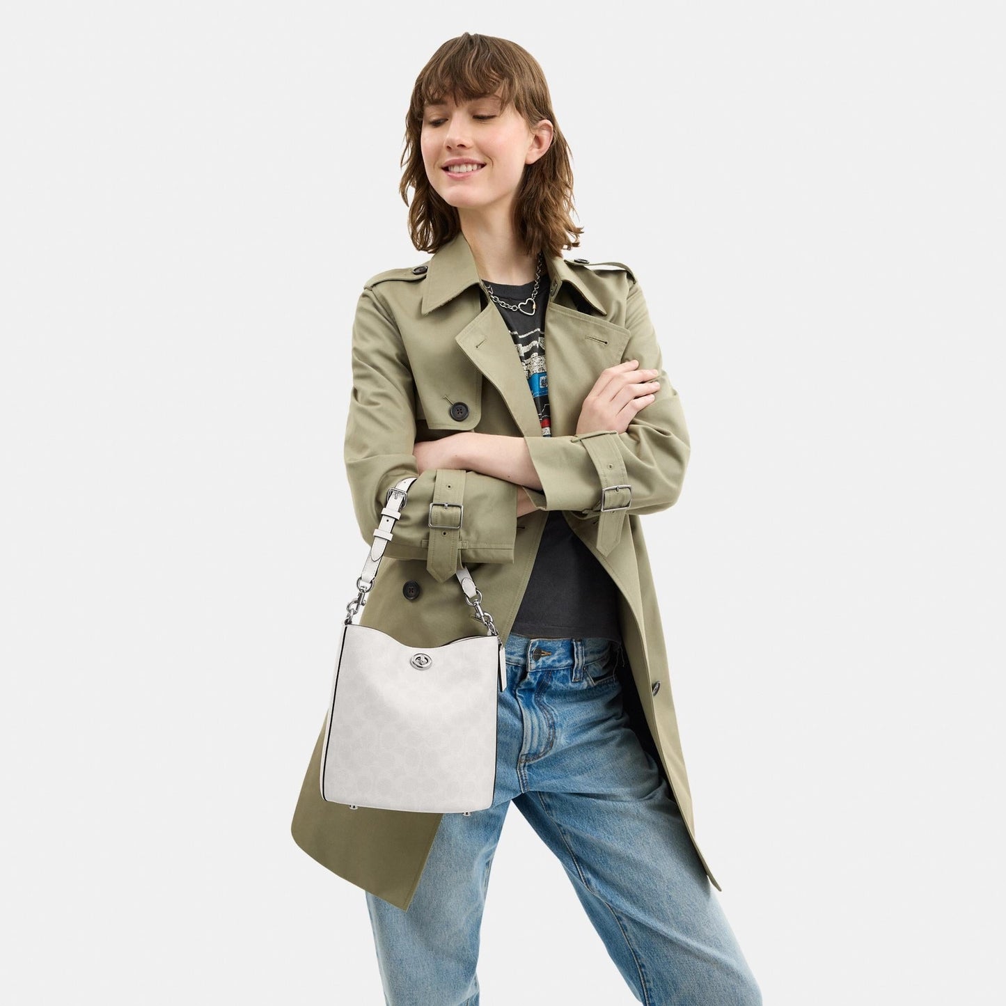 CW602-WILLOW SOFT BUCKET BAG 19 IN SIGNATURE CANVAS-LH/White Chalk