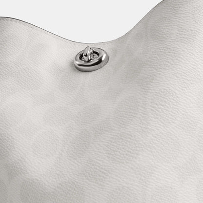 CW602-WILLOW SOFT BUCKET BAG 19 IN SIGNATURE CANVAS-LH/White Chalk