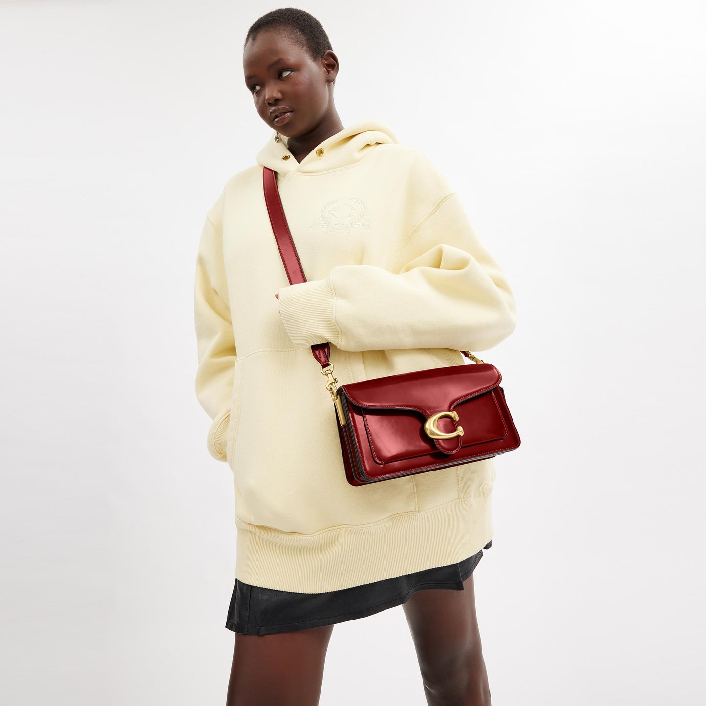 CW631-Tabby Shoulder Bag 26-B4/Dark Ruby