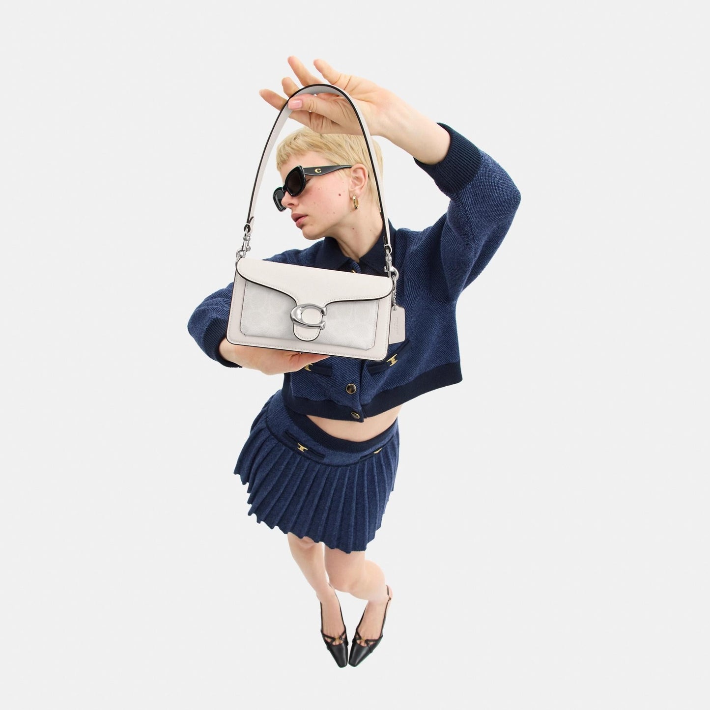 CY200-TABBY SHOULDER BAG 20 IN SIGNATURE CANVAS-LH/White Chalk