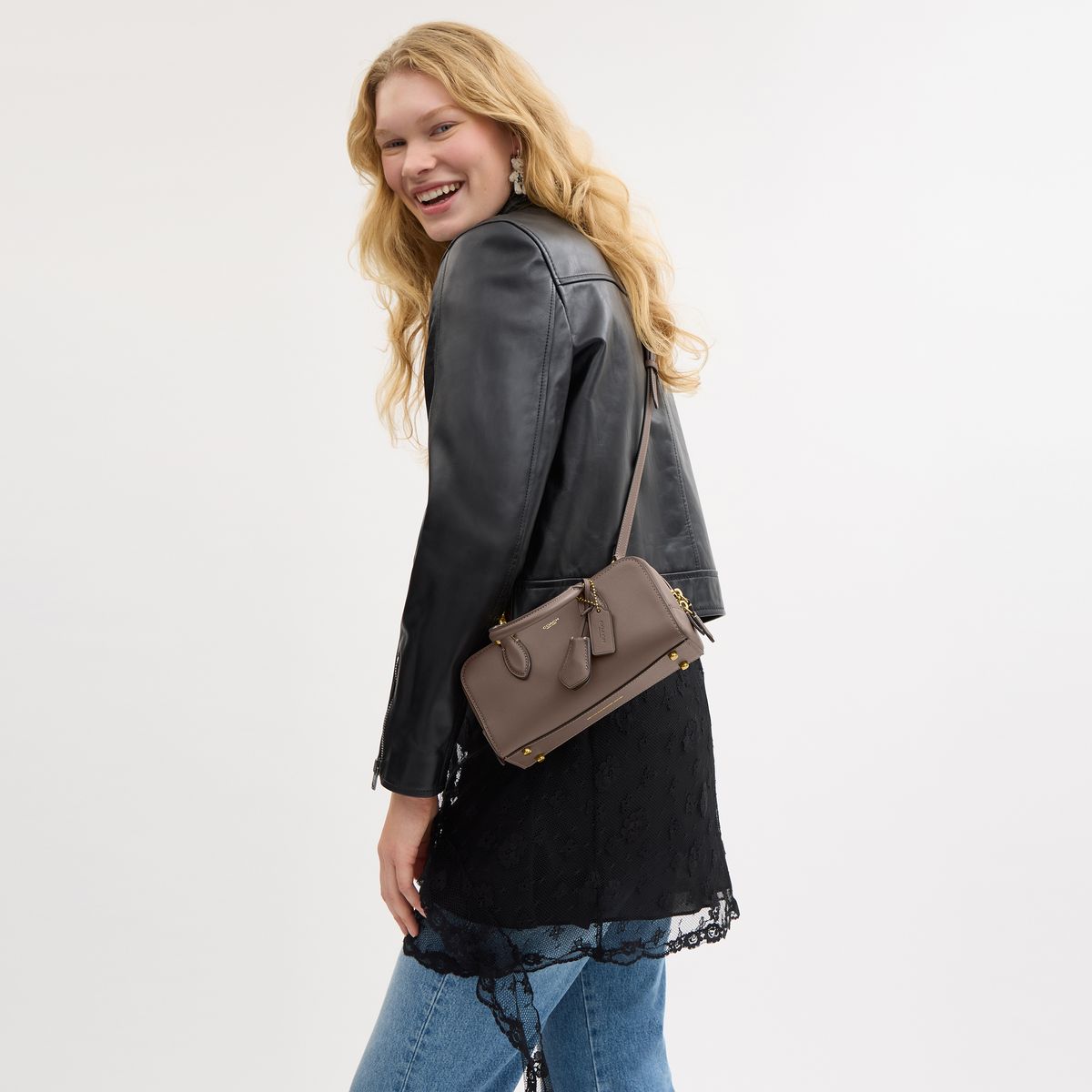 CY917-BOWERY SATCHEL 22-B4/DARK STONE