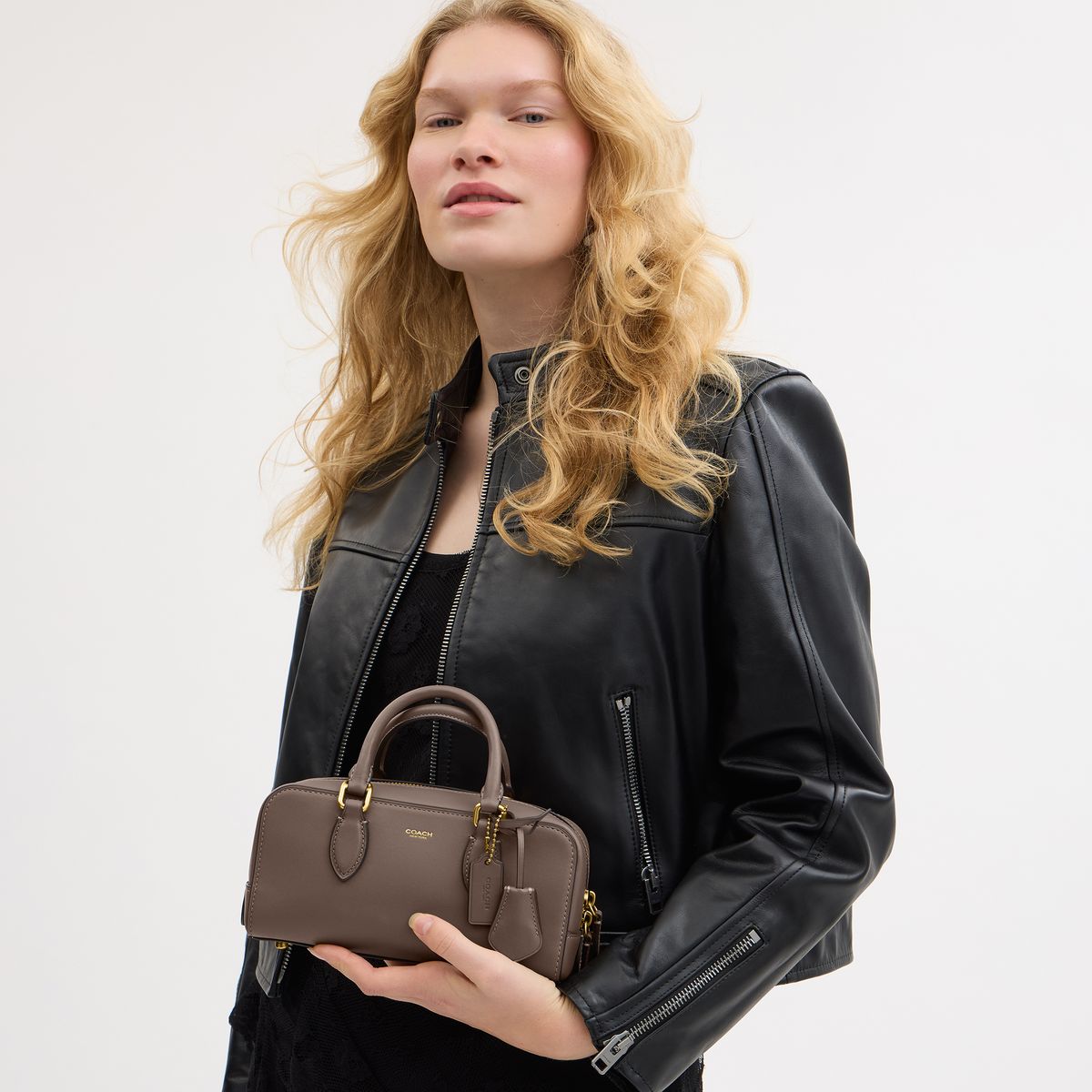 CY917-BOWERY SATCHEL 22-B4/DARK STONE