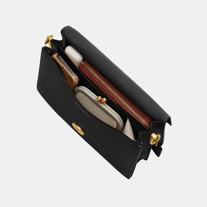 CY920-CHAIN TABBY SHOULDER BAG 30-B4/BLACK