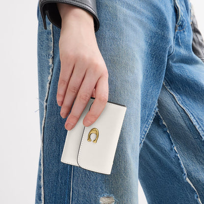 CZ111-ESSENTIAL CARD HOLDER WALLET-B4/CHALK