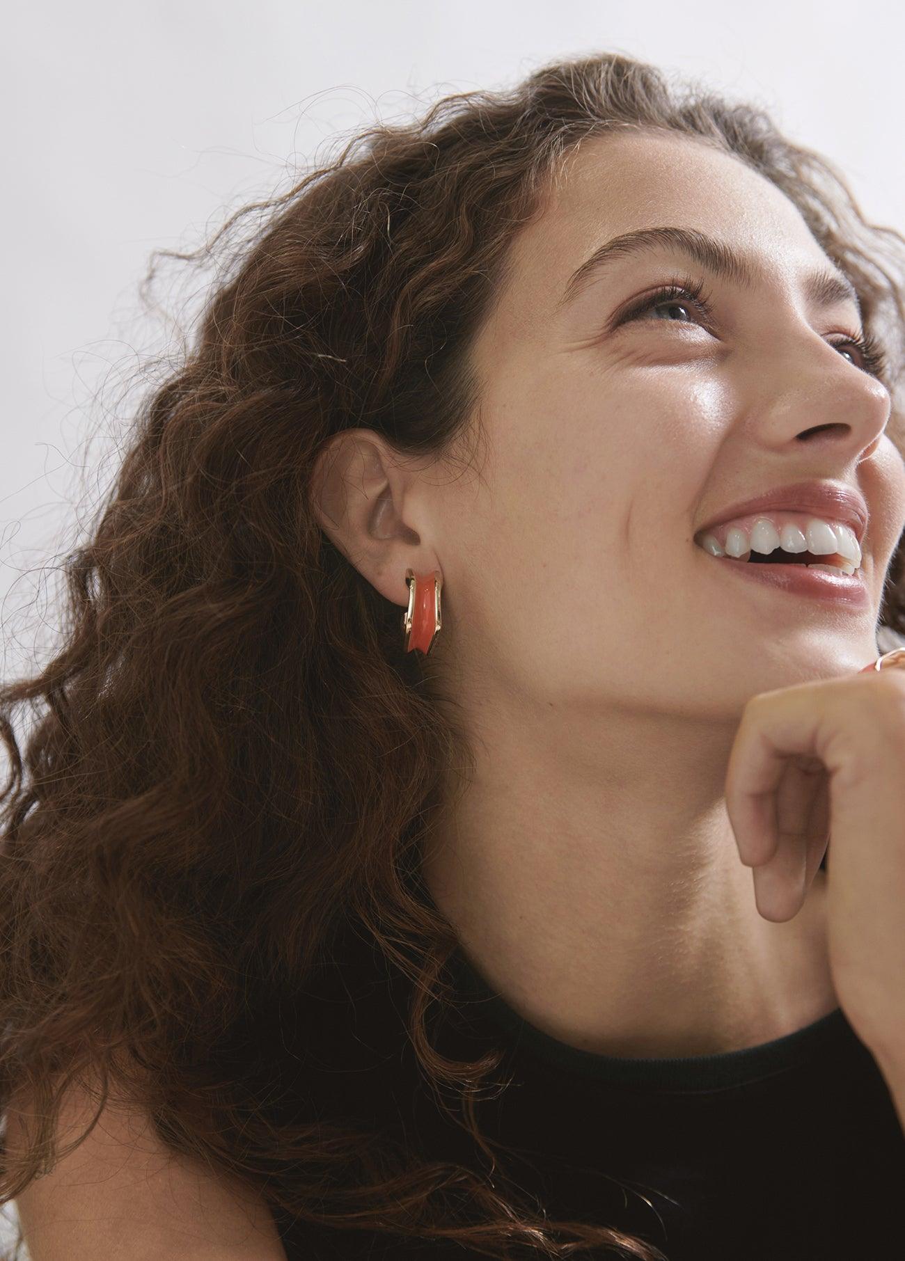 12410010-Irregular hoop earrings-Orange