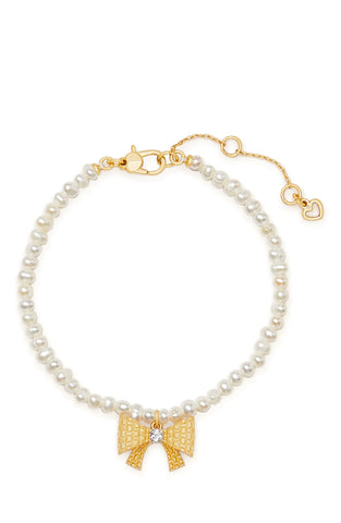 KD985_Wrapped In A Bow Pearl Charm Bracelet_Clear/Gold